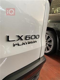 لێکزس LX